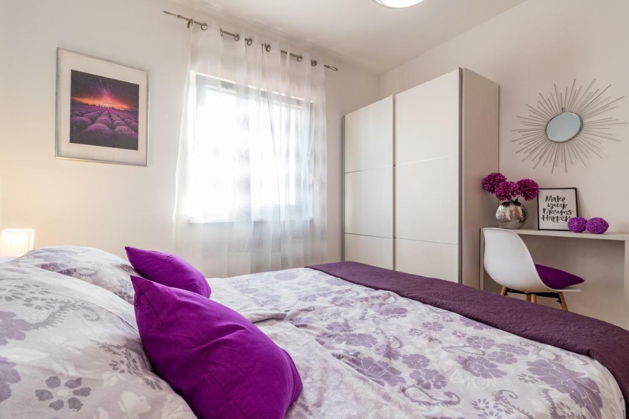Apartment Pula Relax Extérieur photo