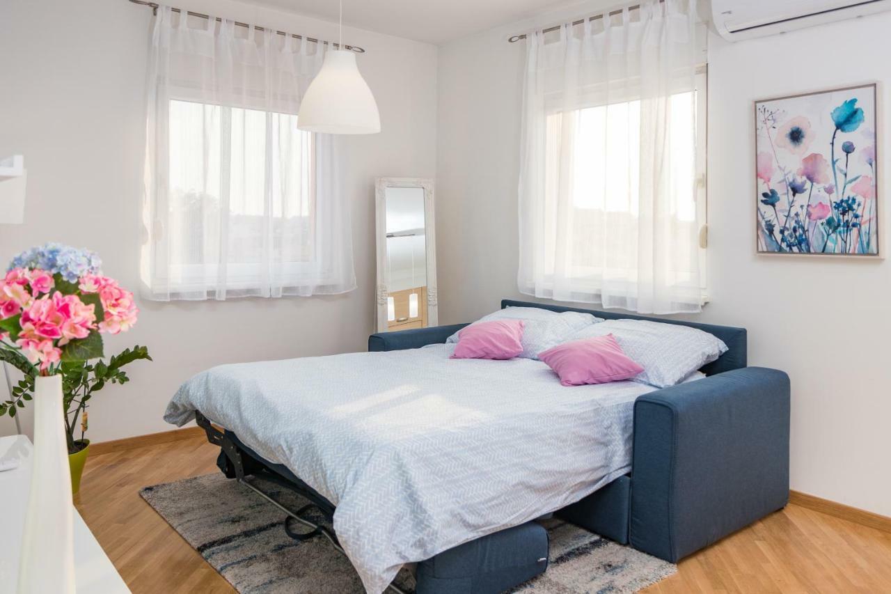 Apartment Pula Relax Extérieur photo